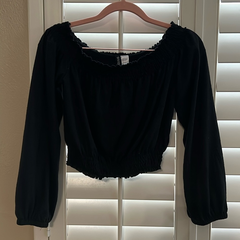 Black bling sleeve crop top with detailing